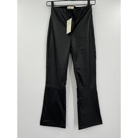 **SOLD**Tuckernuck Women's Black Faux Leather Ashford Pants - Picture 3 of 8